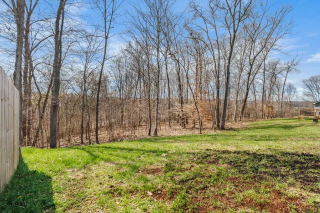 $293,900 | 1186 Cottonwood Drive, Clarksville, TN 37040