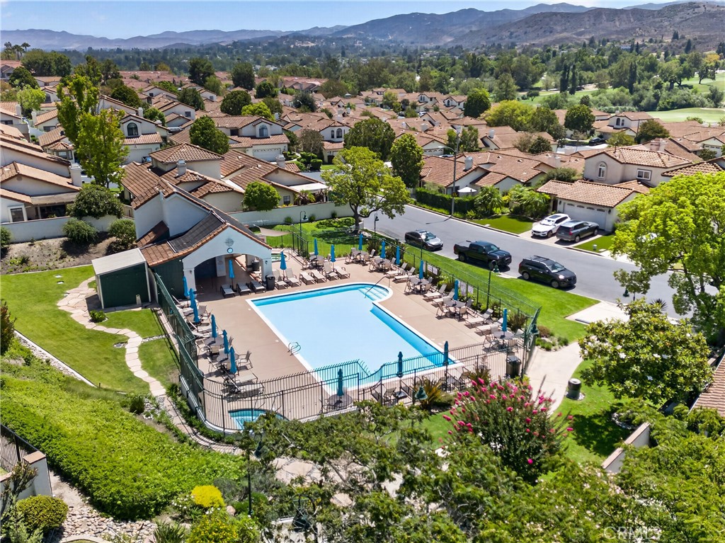 737 Congressional Road Simi Valley, CA 93065 - Photo 26 of 29 Gallery Image 26