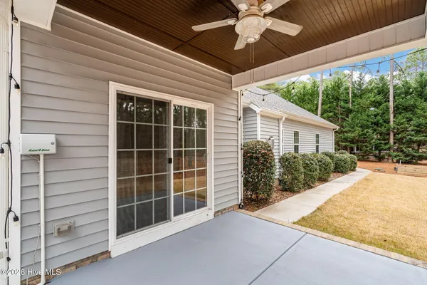 $445,000 | 286 Longleaf Drive, West End, NC 27376