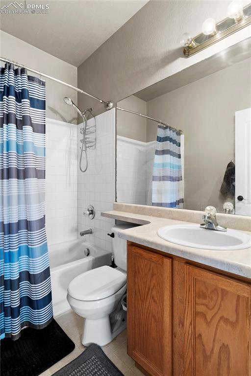 803 Ridgebury Place Fountain, CO 80817 - Photo 24 of 45 a bathroom with a sink toilet and shower