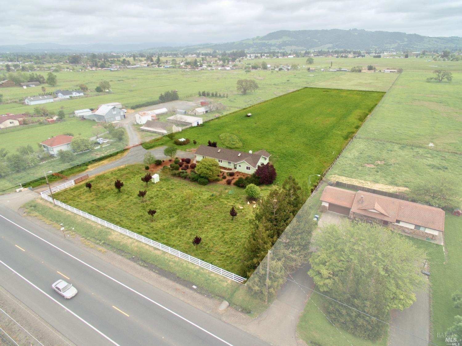 3980 Stony Point Road Santa Rosa, CA 95407 - Photo 6 of 42 a view of a city from a pool
