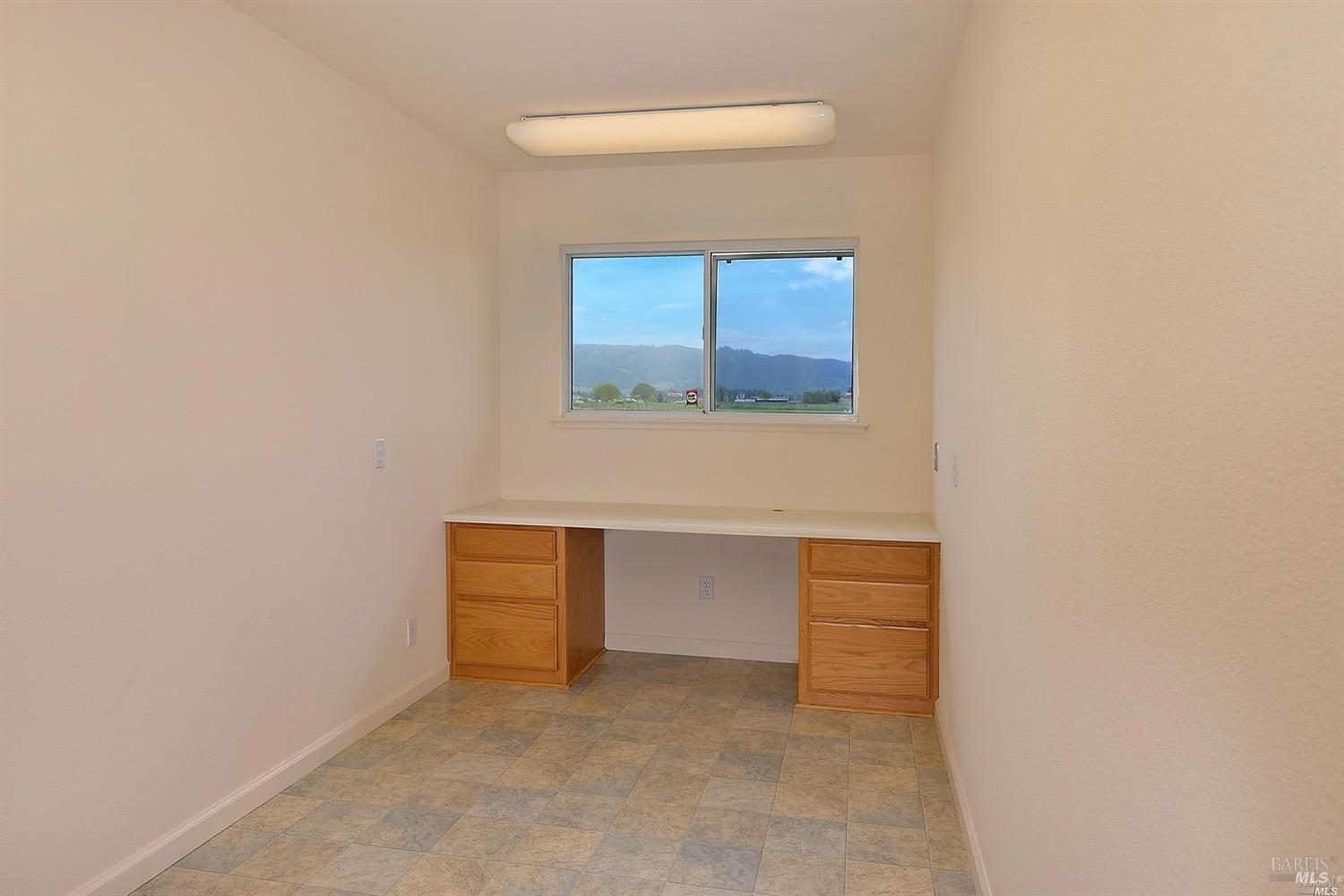 3980 Stony Point Road Santa Rosa, CA 95407 - Photo 7 of 42 a view of an empty room