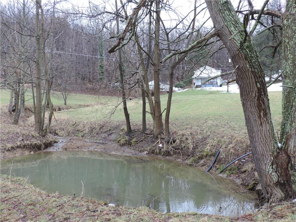 121 Hixson Lane Connellsville, PA 15425 - Photo 20 of 25