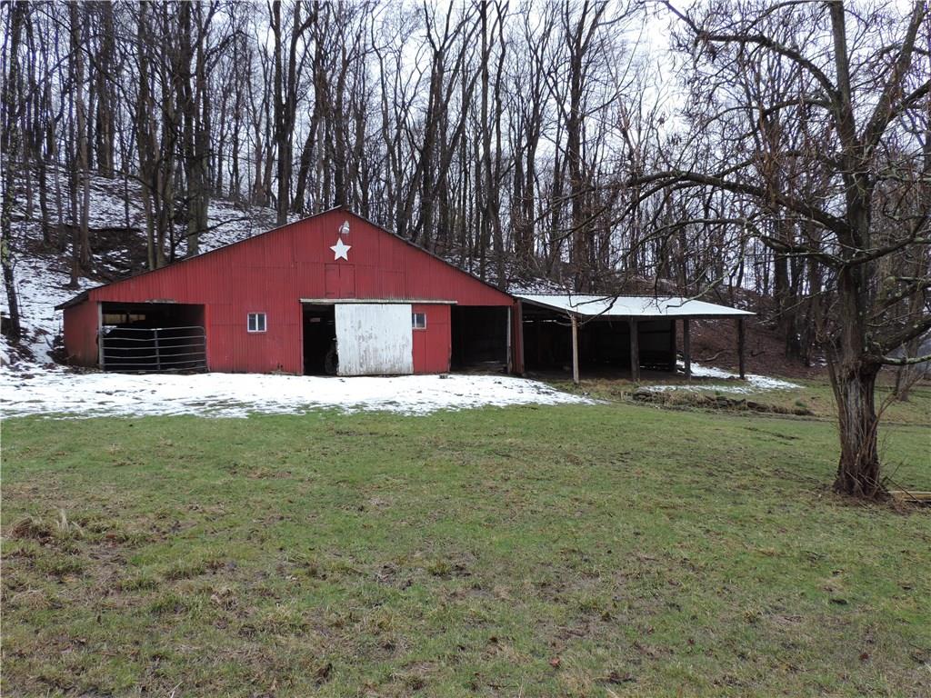 121 Hixson Lane Connellsville, PA 15425 - Photo 21 of 25