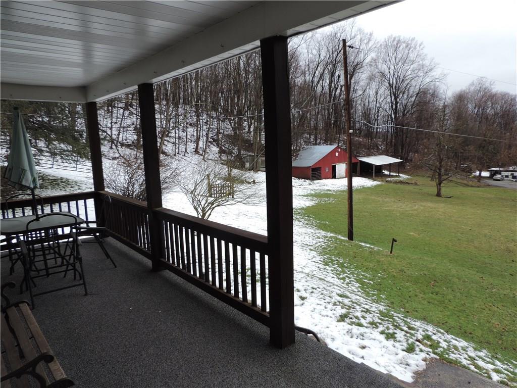 121 Hixson Lane Connellsville, PA 15425 - Photo 5 of 25