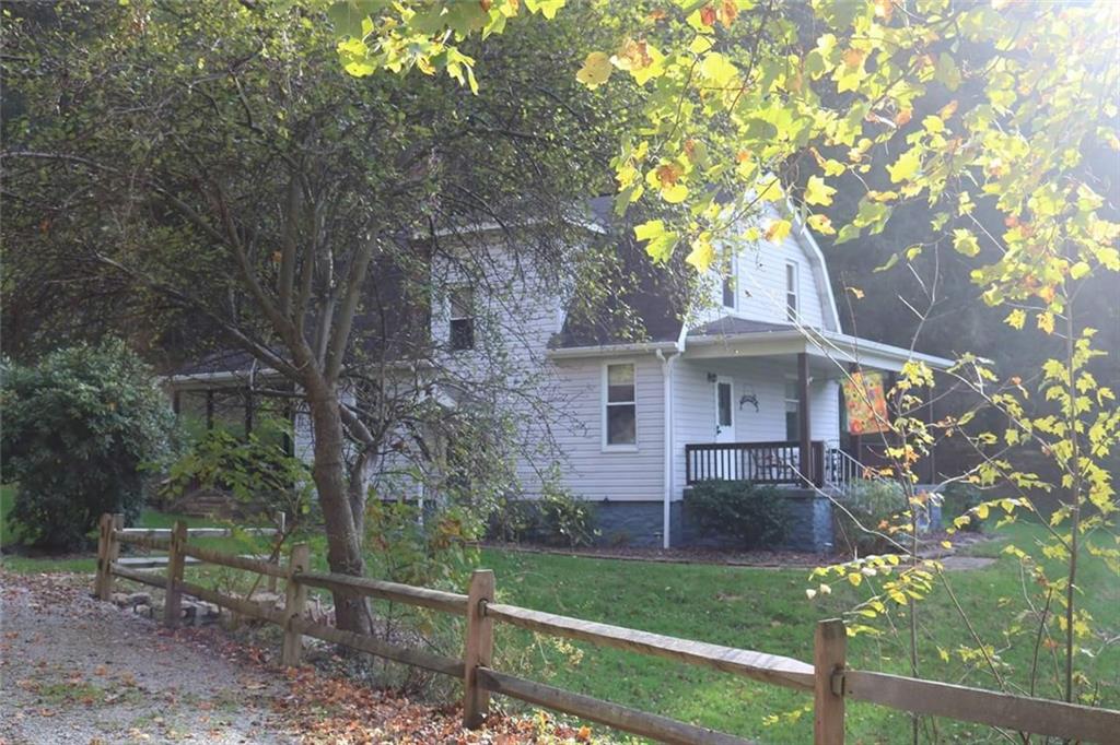 121 Hixson Lane Connellsville, PA 15425 - Photo 6 of 25