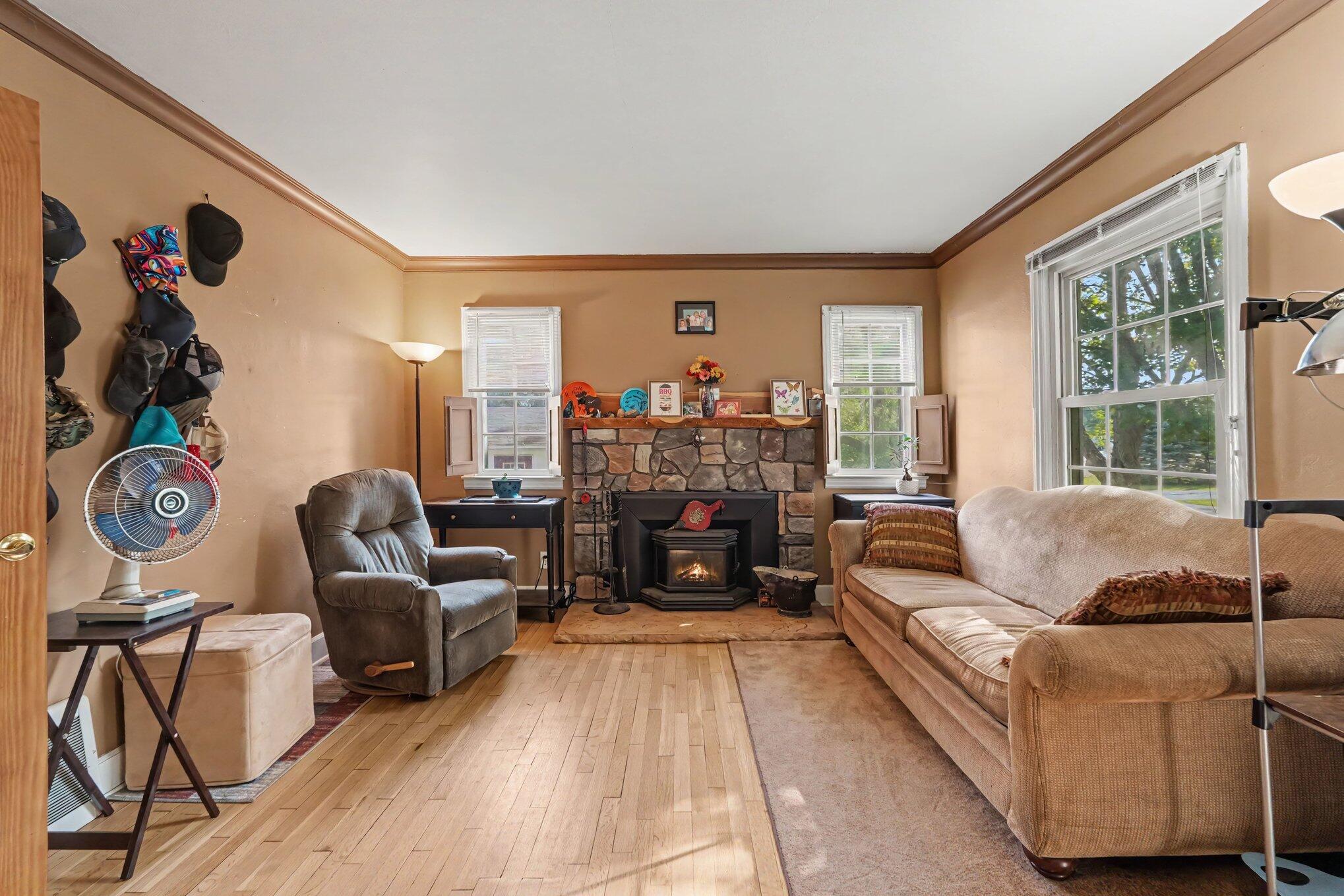 6516 Martin Road Muskegon, MI 49441 - Photo 14 of 34 007_file_5138