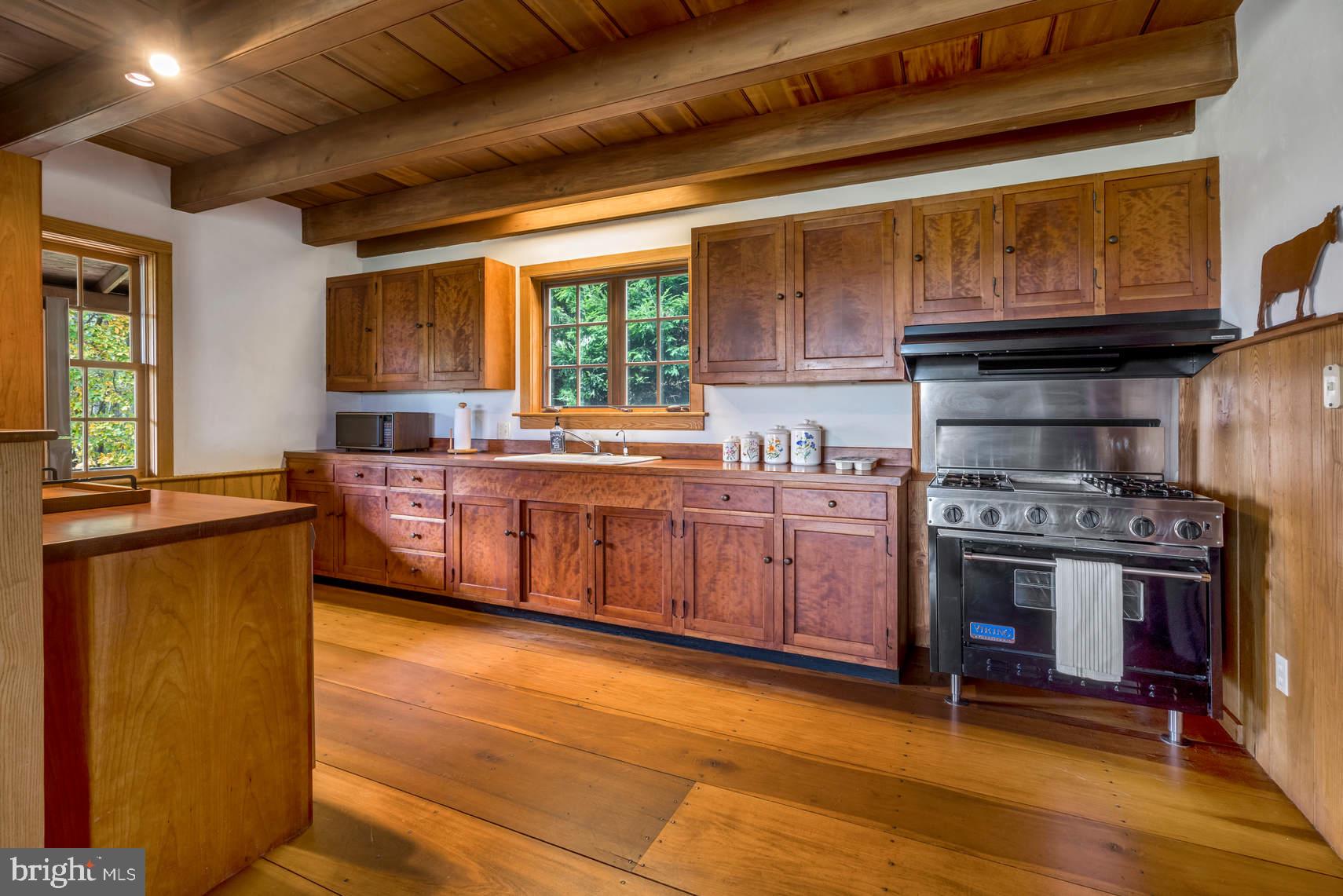1940 Bryson Road Atglen, PA 19310 - Photo 7 of 23 Kitchen