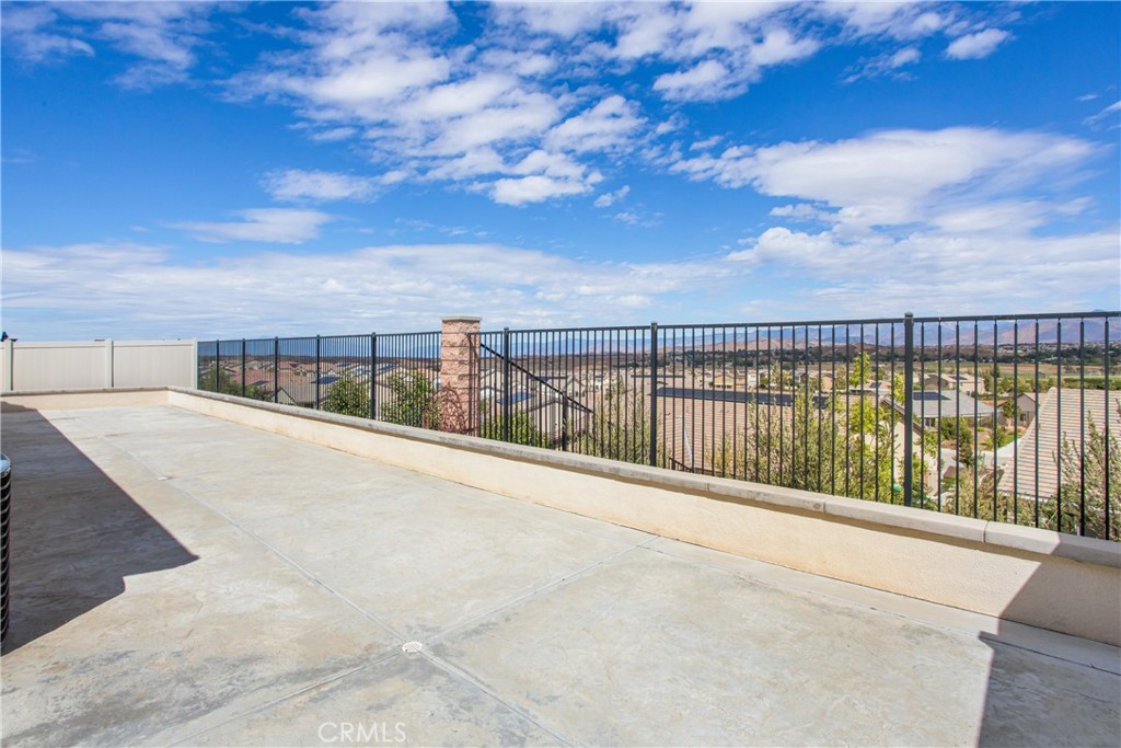 1264 Joshua Tree Road Calimesa, CA 92320 - Photo 24 of 26 Uninterrupted, sweeping mountain vistas in the backyard!
