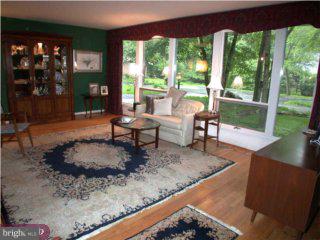 2 Stone Barn Lane Wilmington, DE 19807 - Photo 2 of 6 Gallery Image 2