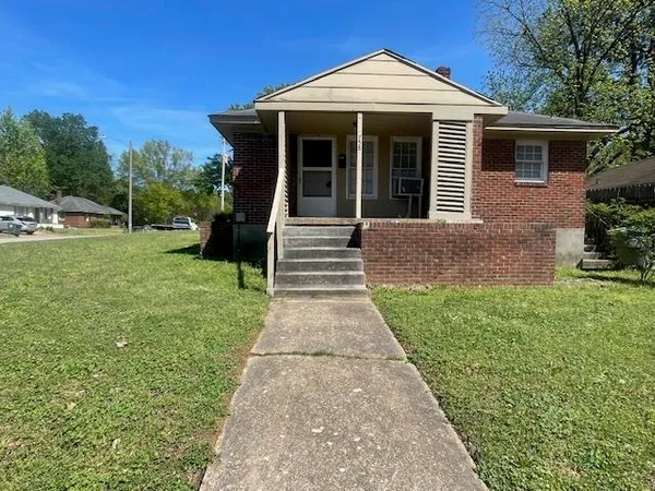 $795 | 758 Waring Road, Memphis, TN 38122