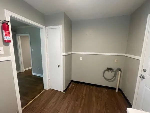 $795 | 758 Waring Road, Memphis, TN 38122