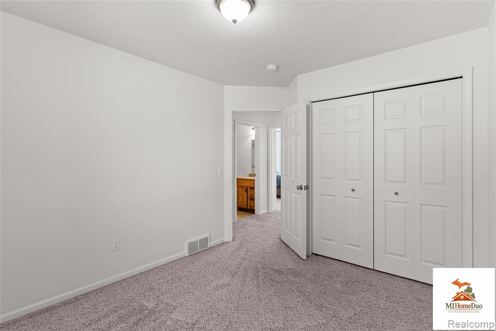 8110 Middleton Road Corunna, MI 48817 - Photo 20 of 47