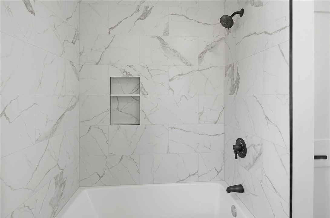 14 Raphael Avenue Providence, RI 02904 - Photo 8 of 50