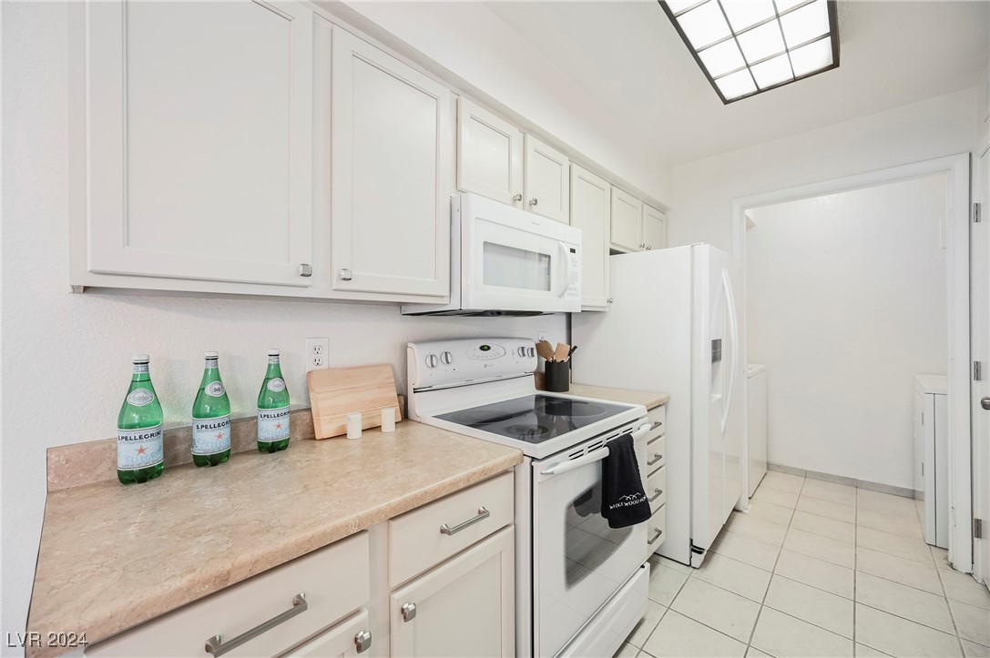 8101 West Flamingo Road, Unit 1010 Las Vegas, NV 89147 - Photo 2 of 18