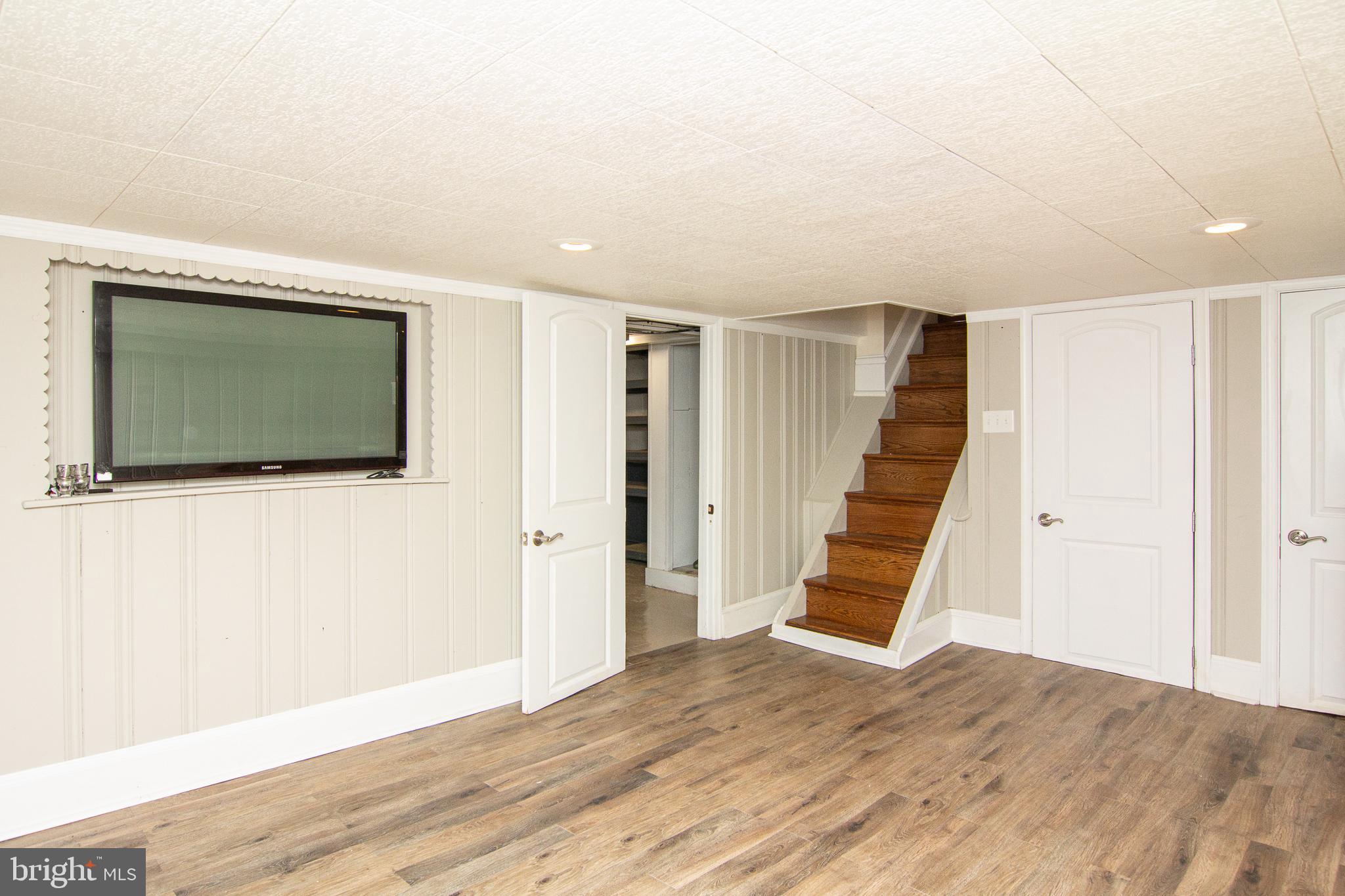 1313 Brehm Road Westminster, MD 21157 - Photo 33 of 37 Stairs from the basement