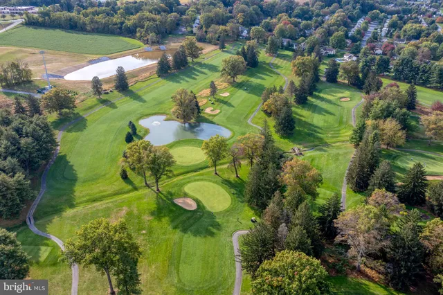 $545,000 | 816 Tarpley Drive, Lancaster, PA 17601