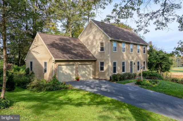 $545,000 | 816 Tarpley Drive, Lancaster, PA 17601