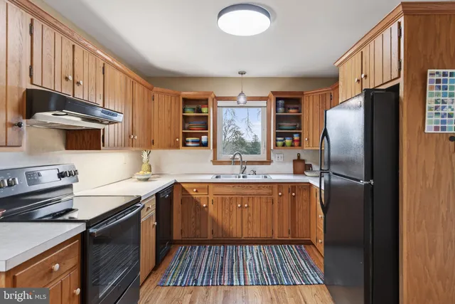 $545,000 | 816 Tarpley Drive, Lancaster, PA 17601