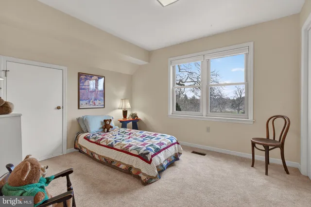 $545,000 | 816 Tarpley Drive, Lancaster, PA 17601