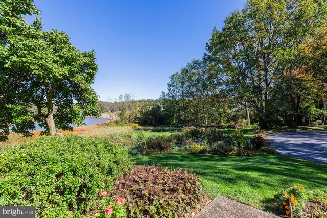 $545,000 | 816 Tarpley Drive, Lancaster, PA 17601