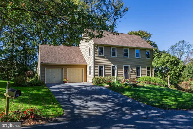 $545,000 | 816 Tarpley Drive, Lancaster, PA 17601