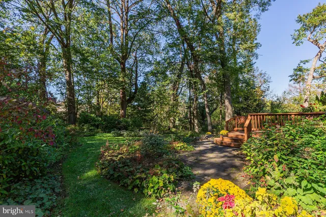 $545,000 | 816 Tarpley Drive, Lancaster, PA 17601