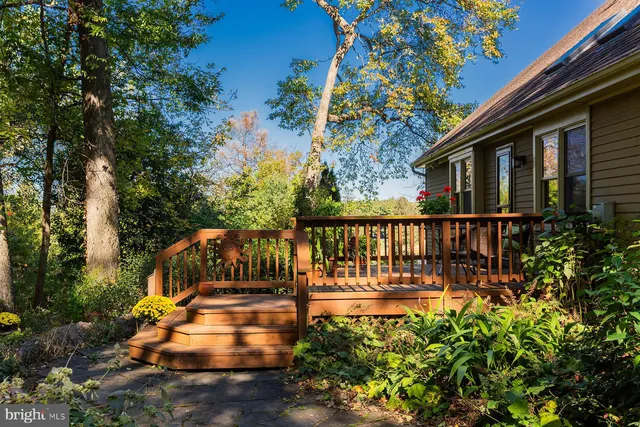 $545,000 | 816 Tarpley Drive, Lancaster, PA 17601