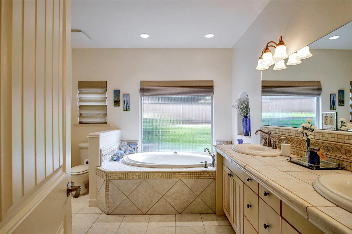 19735 Moonglow Road Salinas, CA 93907 - Photo 35 of 100 Gallery Image 35
