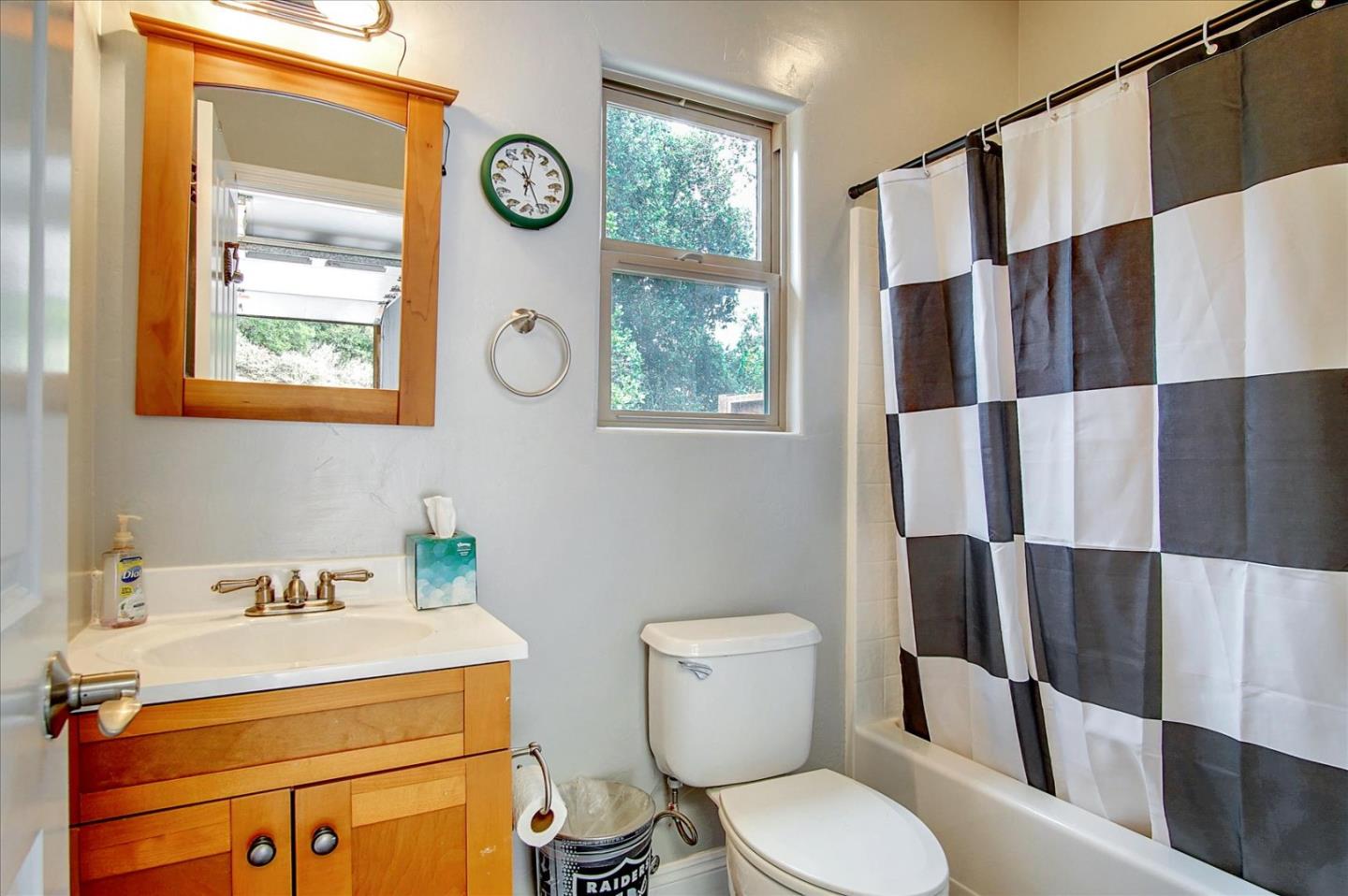 19735 Moonglow Road Salinas, CA 93907 - Photo 48 of 100 Gallery Image 48