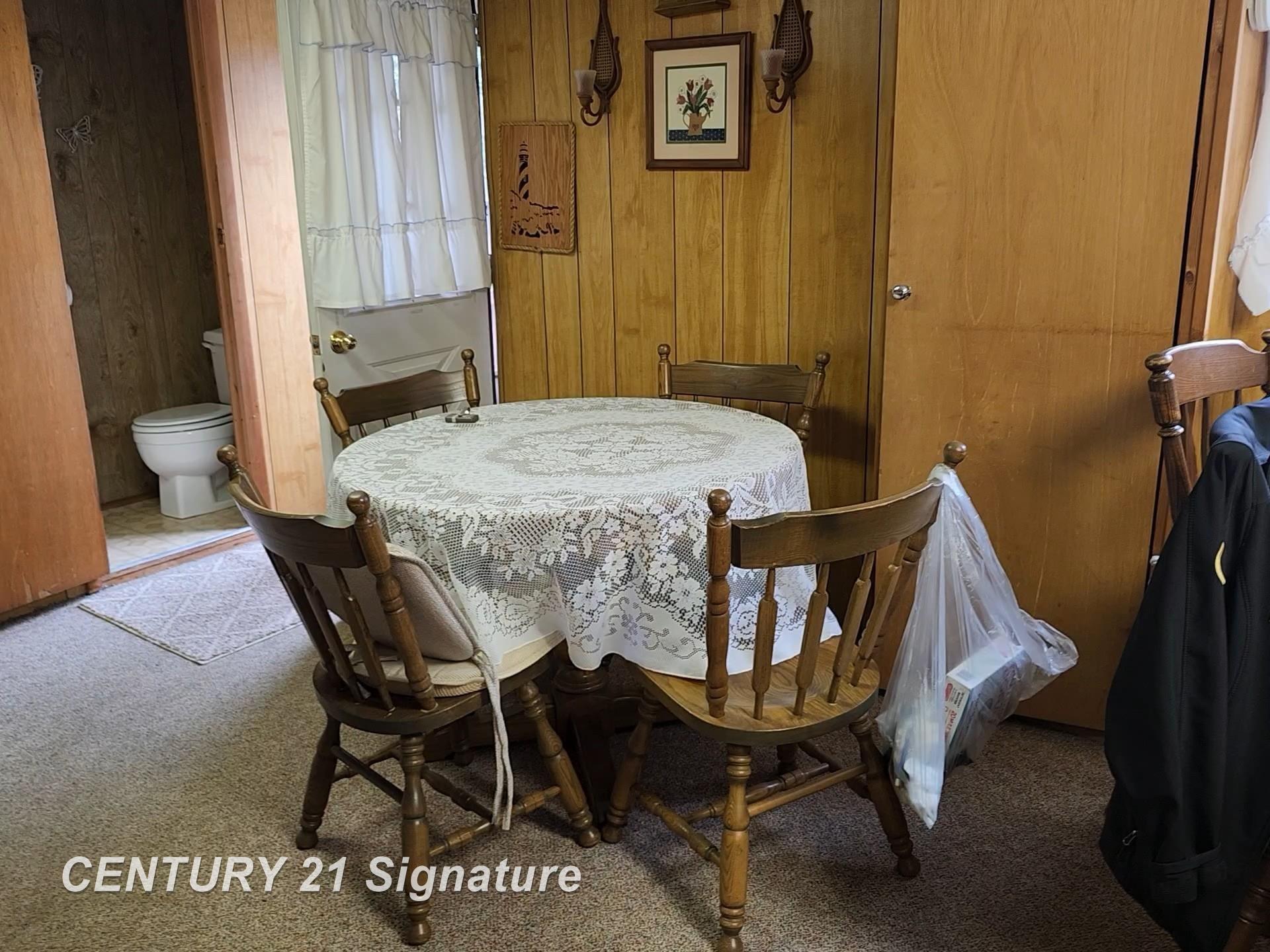 8444 North McKinley Road Flushing, MI 48433 - Photo 6 of 12 50161755-e55955f6-aaaa-4a05-b5b5-89bbe93978a1.JPG