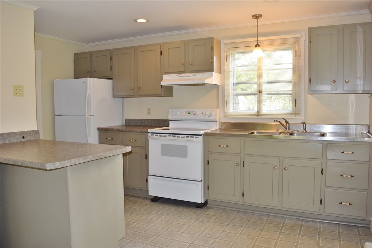 75 Prospect Street Lancaster, NH 03584 - Photo 5 of 40 Gallery Image 5
