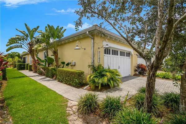 $3,750 | 7162 Dominica Drive, Naples, FL 34113