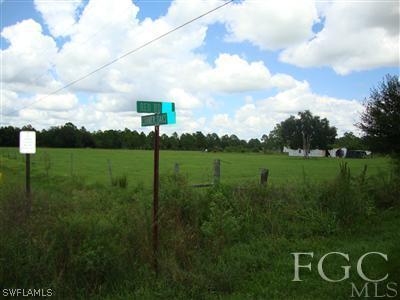 1081 Red Road LaBelle, FL 33935 - Photo 4 of 5 Gallery Image 4