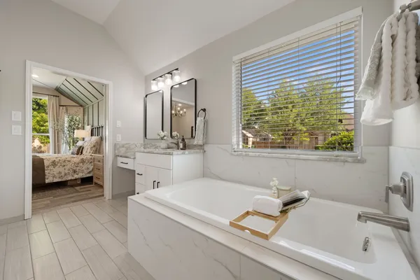 $550,000 | 801 Ivy Drive, Pflugerville, TX 78660