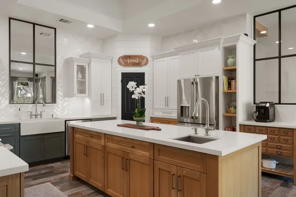 $550,000 | 801 Ivy Drive, Pflugerville, TX 78660