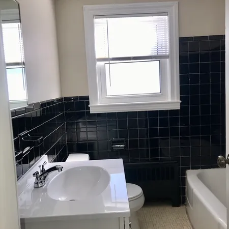 $2,200 | 138 King Philip Road, Worcester, MA 01606