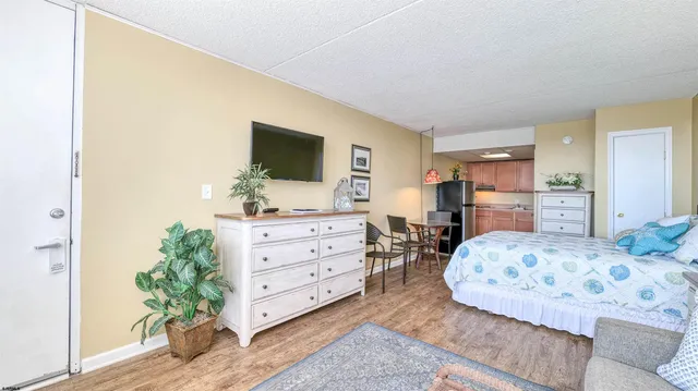 $225,000 | 3408 Haven Avenue, Unit 301, Ocean City, NJ 08226