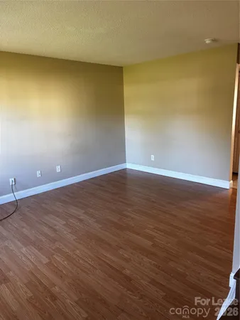 $1,250 | 5906 North Carolina Highway 150, Maiden, NC 28650