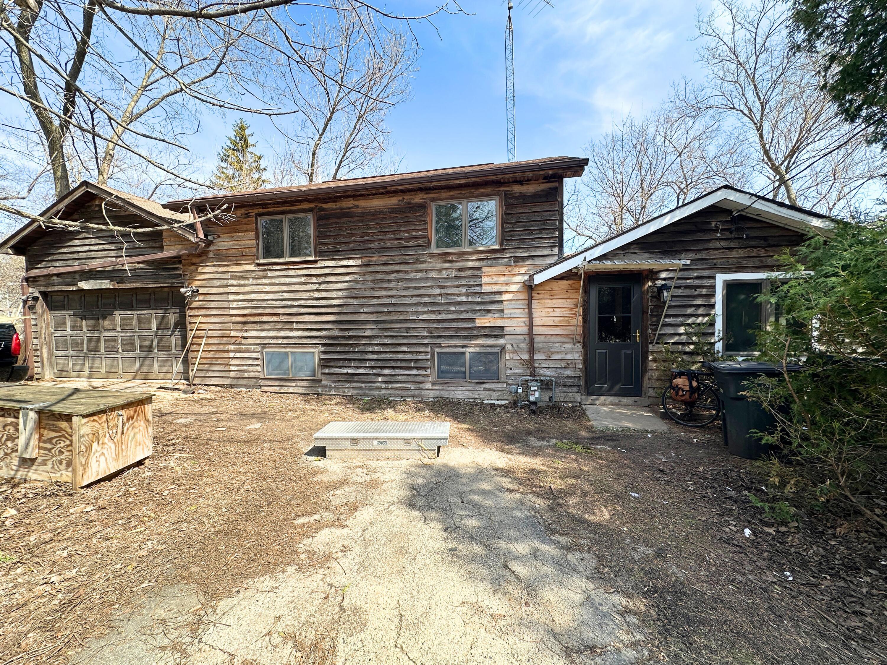 N3090 Uranus Road Geneva, WI 53147 - Photo 4 of 19 View from the front