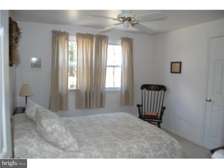 632 Kings Road Yardley, PA 19067 - Photo 17 of 22 Gallery Image 17