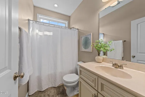 $385,000 | 196 Watersedge Lane, Smithfield, NC 27577