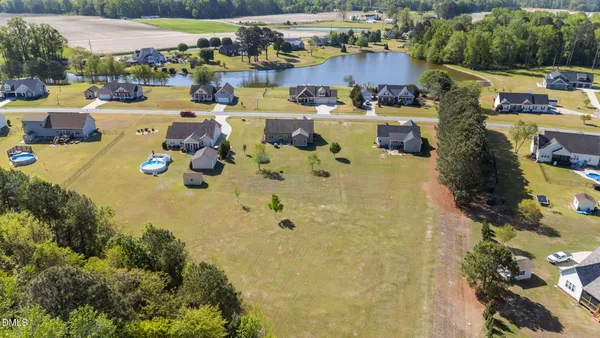 $385,000 | 196 Watersedge Lane, Smithfield, NC 27577