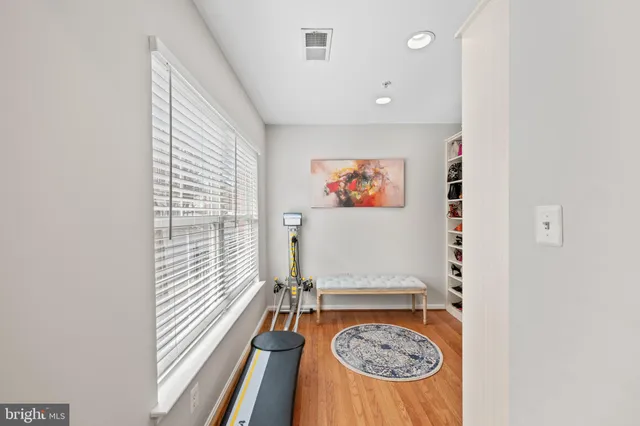 $849,999 | 182 Martin Lane, Alexandria, VA 22304