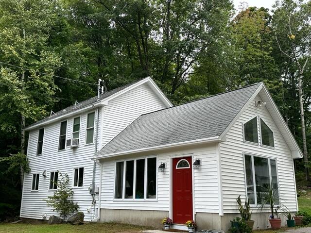 96 Pleasant Street Springvale, ME 04083 - Photo 1 of 22 1 ple