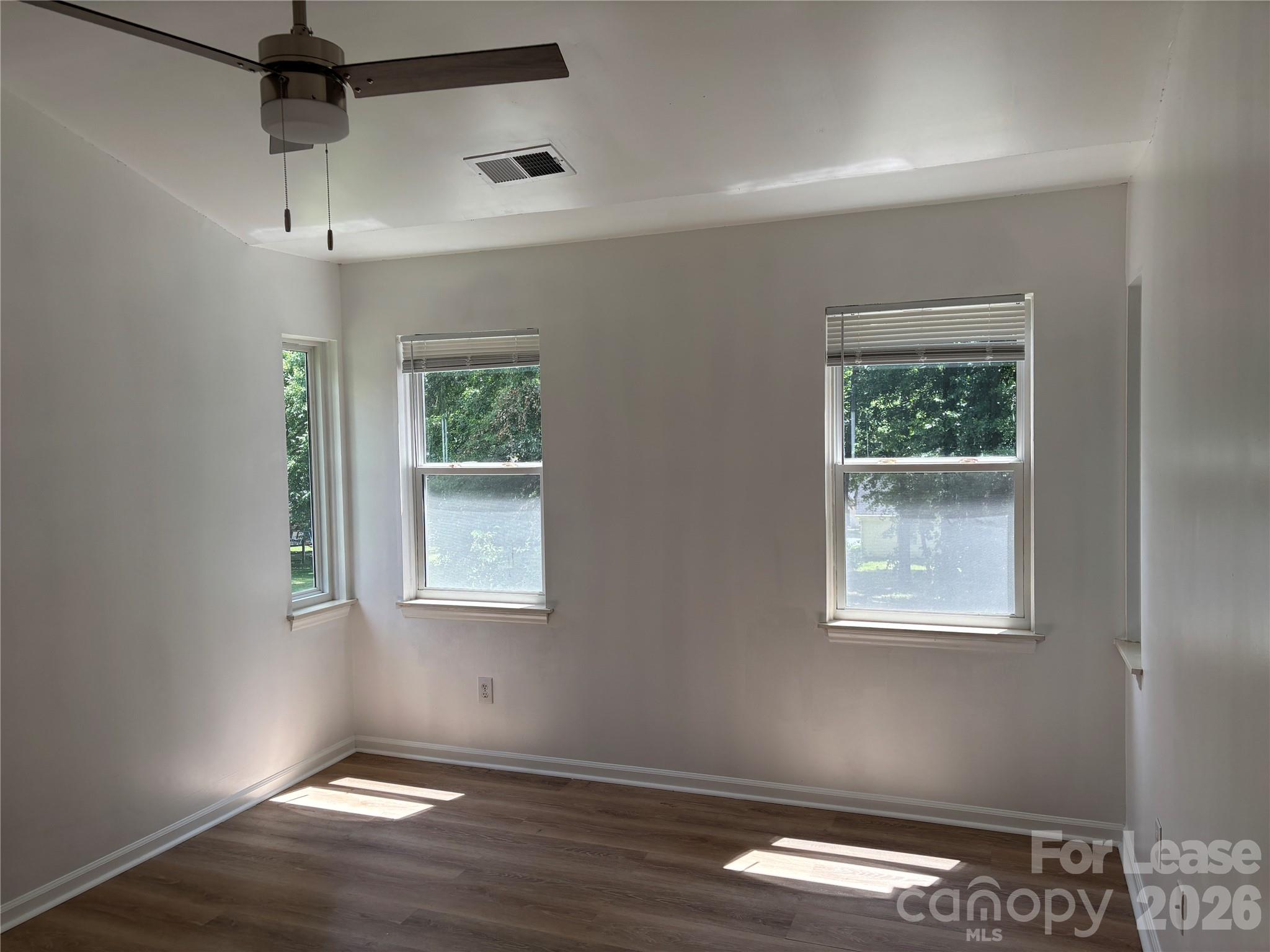 9419 Oren Thompson Road Charlotte, NC 28213 - Photo 23 of 32