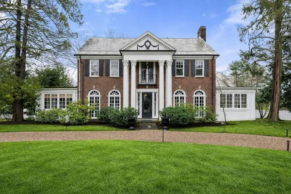 $2,299,000 | 5 Hammond Street, Newton, MA 02467