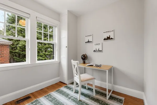 $2,299,000 | 5 Hammond Street, Newton, MA 02467