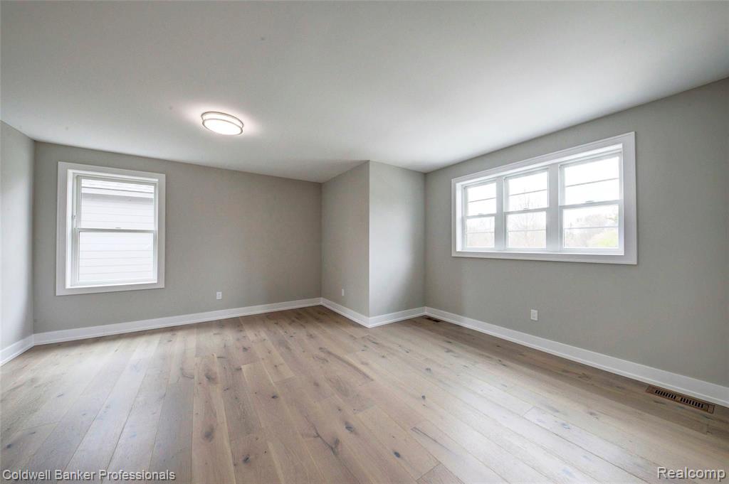 4101 Buckingham Road Royal Oak, MI 48073 - Photo 49 of 82