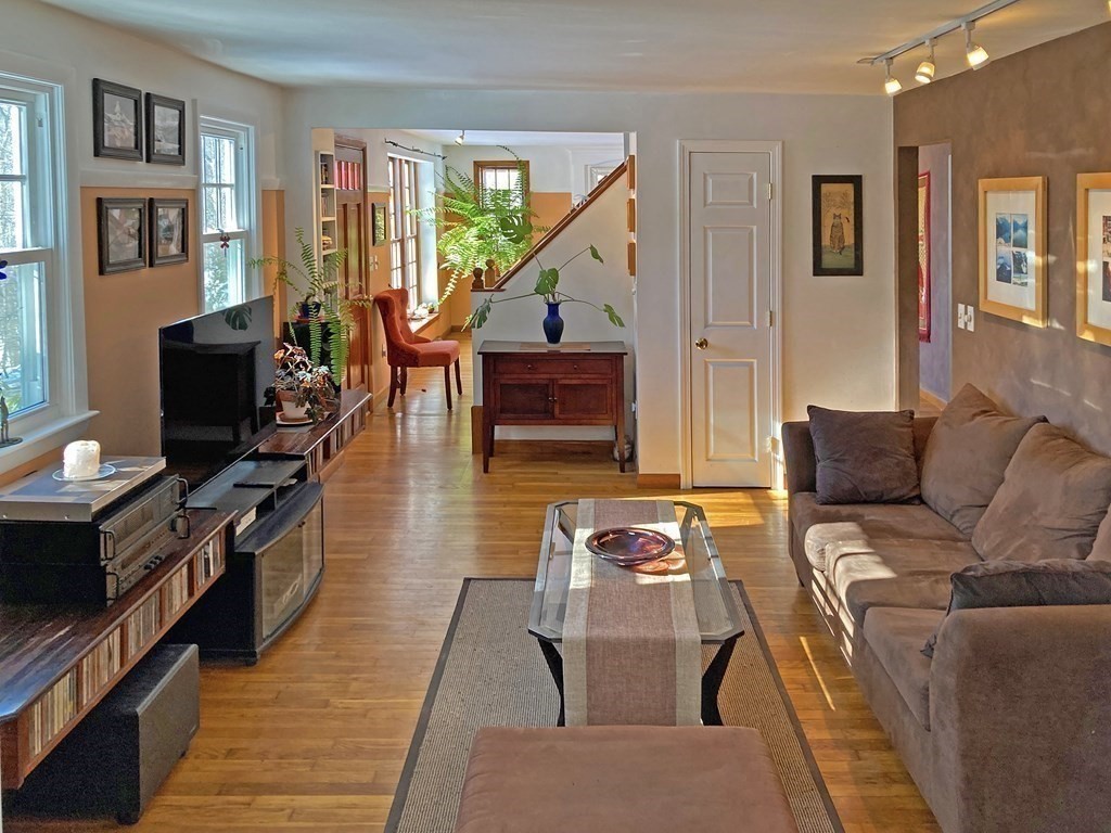 345 Martins Pond Road Groton, MA 01450 - Photo 19 of 35 Gallery Image 19
